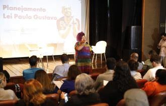 Primeira reunião geral de implementação da Lei Paulo Gustavo recebeu ampla adesão da classe artística, no Cineteatro Guarany