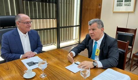Bosco minimiza impacto de tarifa dos EUA sobre produtos brasileiros