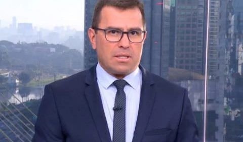 VÍDEO: Homem xinga Globo ao vivo e revolta Rodrigo Bocardi