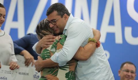 Amazonas Meu Lar: Governador Wilson Lima reassenta mais 103 famílias das comunidades da Sharp e Manaus 2000