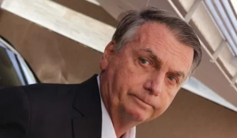 Bolsonaro manterá versão de que desconhecia esquema dos cartões de vacina