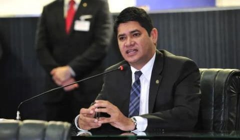 ‘Denúncia’: investigação apura condições de trabalho de cirurgiões-dentistas em Parintins