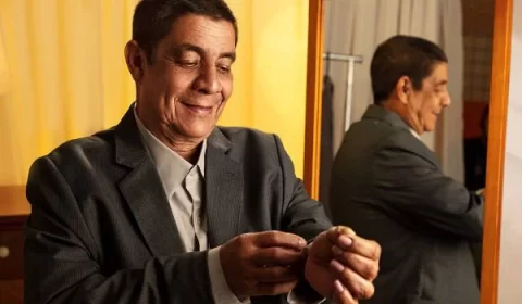 Em vídeo, Zeca Pagodinho ironiza rumores sobre patrimônio milionário
