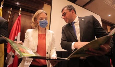 Em Washington, Wilson Lima busca parcerias para projetos de desenvolvimento sustentável que beneficiem quem vive na floresta