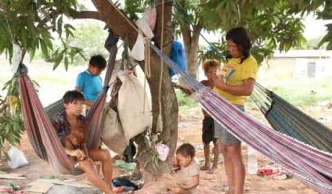 Militares vão distribuir mais de 12 mil cestas básicas aos Yanomami
