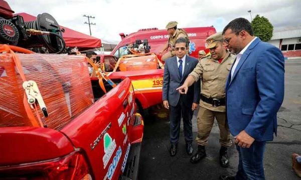 Modernização: Wilson Lima entrega novos veículos e equipamentos para as forças de segurança pública
