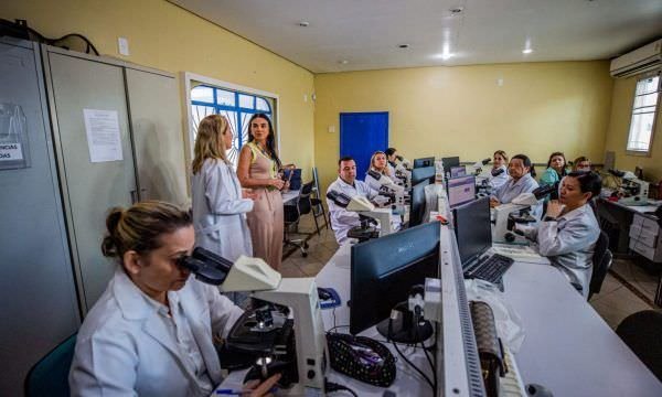 Prefeitura de Manaus inicia exame preventivo em meio líquido até o final de maio