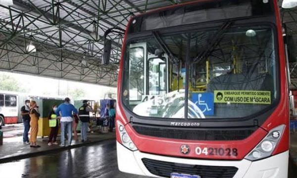 Prefeitura e Sindicato dos Rodoviários chegam a acordo e evitam greve no transporte coletivo