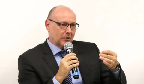 Senado faz sabatina de diretor da Abin indicado por Lula nesta quinta