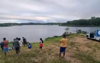 Vídeo: barco vira na Bahia e causa morte de gestante e filho dela