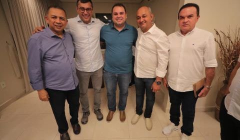 Wilson Lima reúne 35 prefeitos do interior e grupo reforça alinhamento político junto ao governador do Amazonas