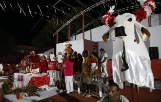 Ladainha do Garantido destaca religiosidade e resistência da cultura popular