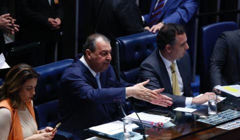 Com relatoria e articulação de Omar Aziz, Senado aprova novo Arcabouço Fiscal