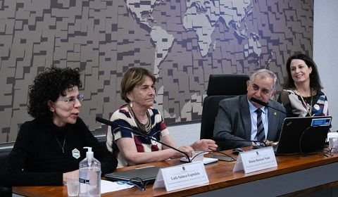 Apoio à ciência passa por educação e combate a desinformação, aponta debate
