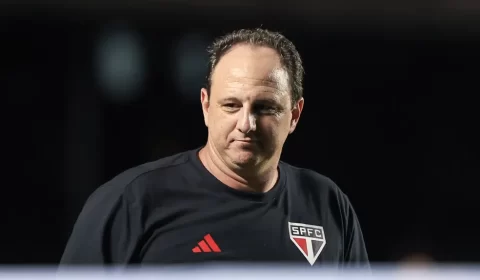 Diretoria avalia opções, e Rogério Ceni ganha força no Vasco