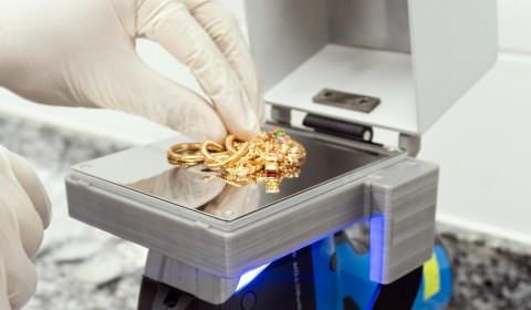 Ipem-AM apreende quase 4 mil artigos escolares irregulares no comércio de Manaus