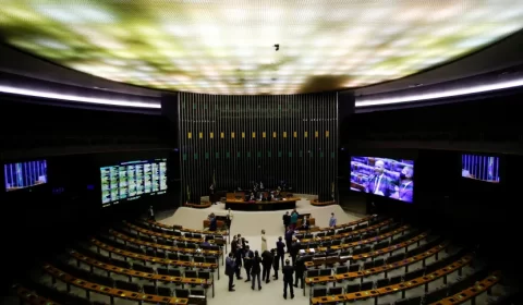 Câmara aprova criação da bancada de deputados negros