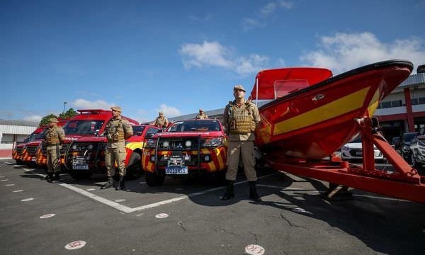 Pela primeira vez, Corpo de Bombeiros tem veículos de Unidades de Resgate em todos os postos na capital