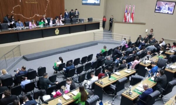 Saiba quanto ganha um deputado estadual; veja a lista 