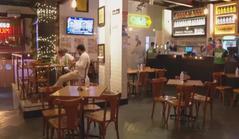 Setor de serviços recua 1,6% em abril, divulga IBGE