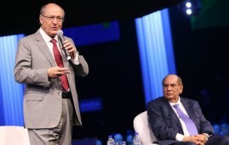 Alckmin defende desoneração completa do investimento e exportação