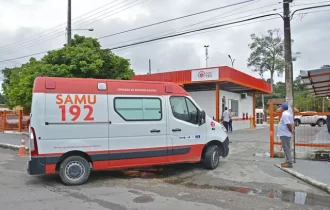 Criminosos mudam rota de ambulância em Manaus para atender comparsa ferido, diz Semsa