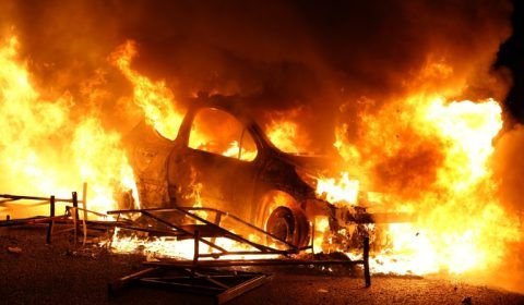 Prefeitos franceses convocam mobilização contra onda de violência