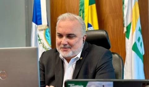 Prates defende política de preços da Petrobras: 'é boa para o país'