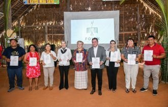 Governador em exercício Tadeu de Sousa sanciona lei que cooficializa e protege línguas indígenas no Amazonas
