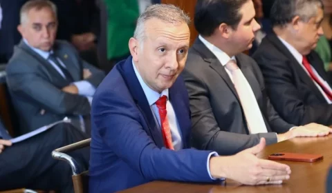 Relator destaca diálogo com governadores para ajustes finais no texto da reforma tributária