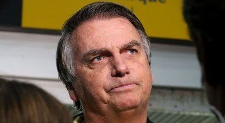 “Não vi nada de mais”, diz Bolsonaro sobre PEC que limita poderes do STF
