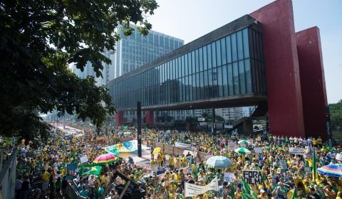 Datafolha: 52% dos eleitores acreditam que o Brasil pode ser tornar um país comunista