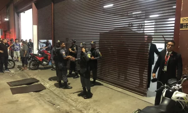 Dupla é presa suspeita de envolvimento no assassinato de segurança de shopping em Manaus