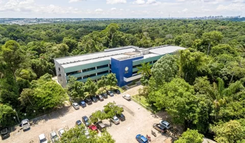 Ufam abre 37 vagas para contratação de professores substitutos no AM