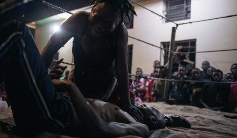 ‘Luta livre vodu’ na República Democrática do Congo tenta quebrar tabus