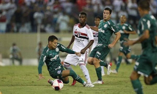 Globo briga com canais e streaming pelos direitos da Copa São Paulo em 2024