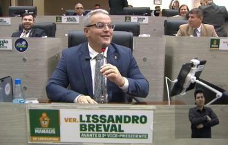 'Não tenho a beleza do capitão Carpê' diz sorridente Lissandro Breval