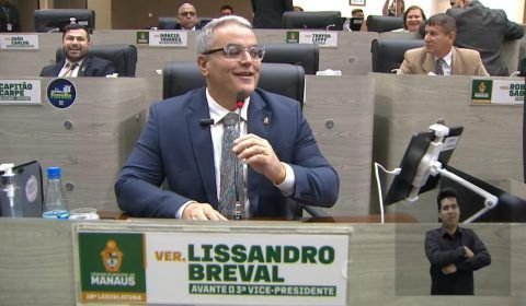 'Não tenho a beleza do capitão Carpê' diz sorridente Lissandro Breval