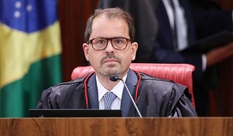 TSE multa Bolsonaro por veiculação de desinformação nas Eleições de 2022