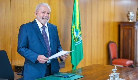 Lula sanciona nova política de valorização do salário mínimo e reajuste de isenção do Imposto de Renda