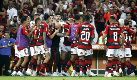 Flamengo volta a vencer o Grêmio e vai decidir a Copa do Brasil contra o São Paulo