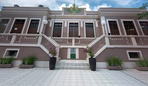 Para otimizar gastos públicos, Prefeitura de Tefé faz reforma administrativa 