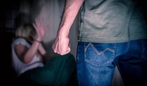 “Fiquei paralisada”, diz jovem estuprada por motorista de aplicativo