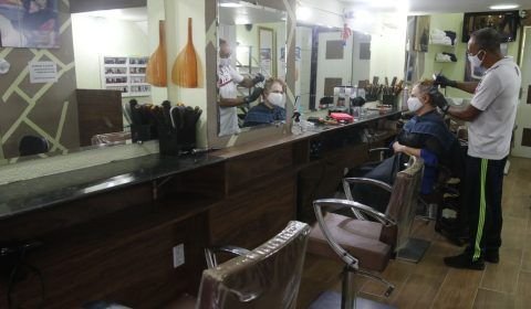 Setor de serviços cresce 4,7% no primeiro semestre