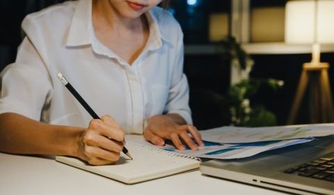 Educação sem preço: universidades públicas oferecem cursos gratuitos a distância; saiba mais