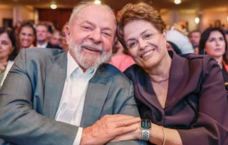 Lula publica foto com Dilma em dia de lançamento do Novo PAC