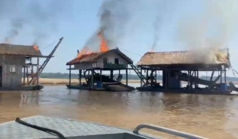 PF queima mais de 80 pontos de garimpo ilegal na Amazônia