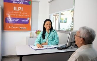 Prefeitura de Manaus abre processo seletivo para assistente social e técnico em Segurança do Trabalho