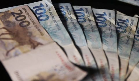 Mercado eleva previsão de expansão da economia para 2,02% em 2025