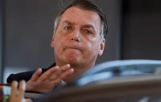 Pesquisa Atlas: 54,3% consideram que Bolsonaro está diretamente envolvido em desvio de joias